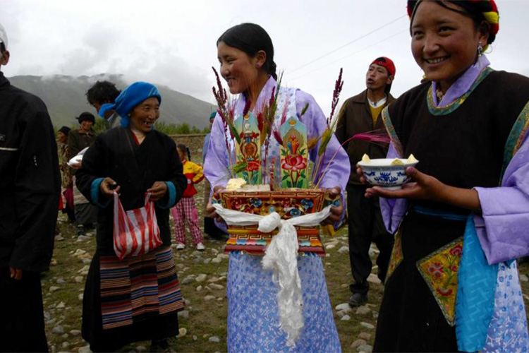 Dekorativ bild på losarfirande